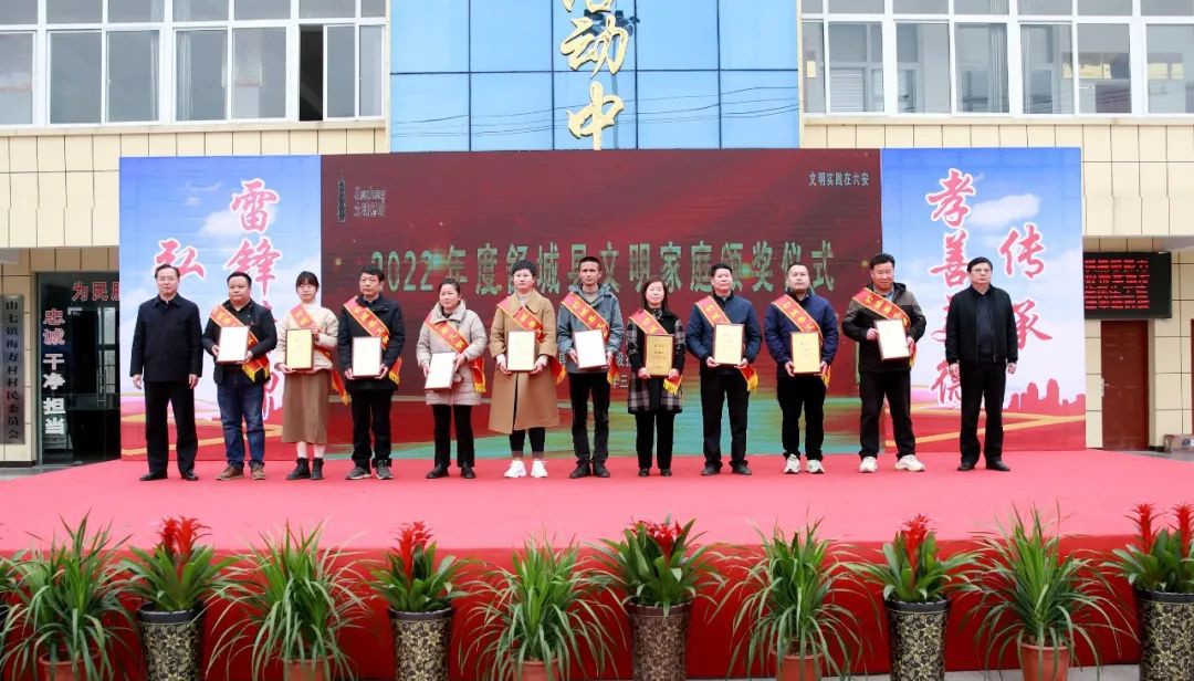 06.jpg